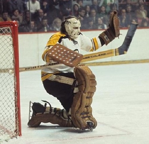 Frosty's Hockey World - Boston Bruins Jersey History: 1970-1971